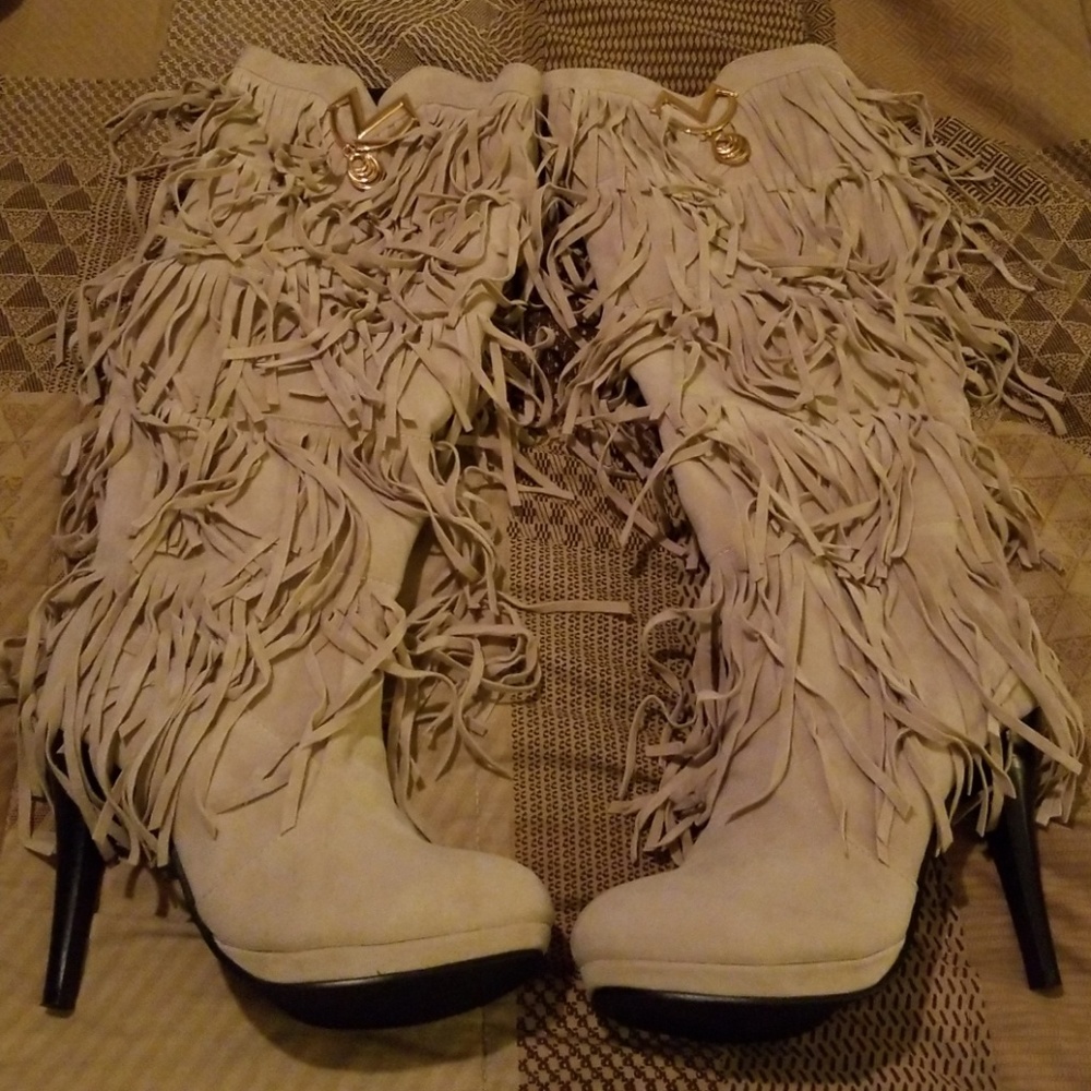 High Heeled Boots w/soft, thin fur lining